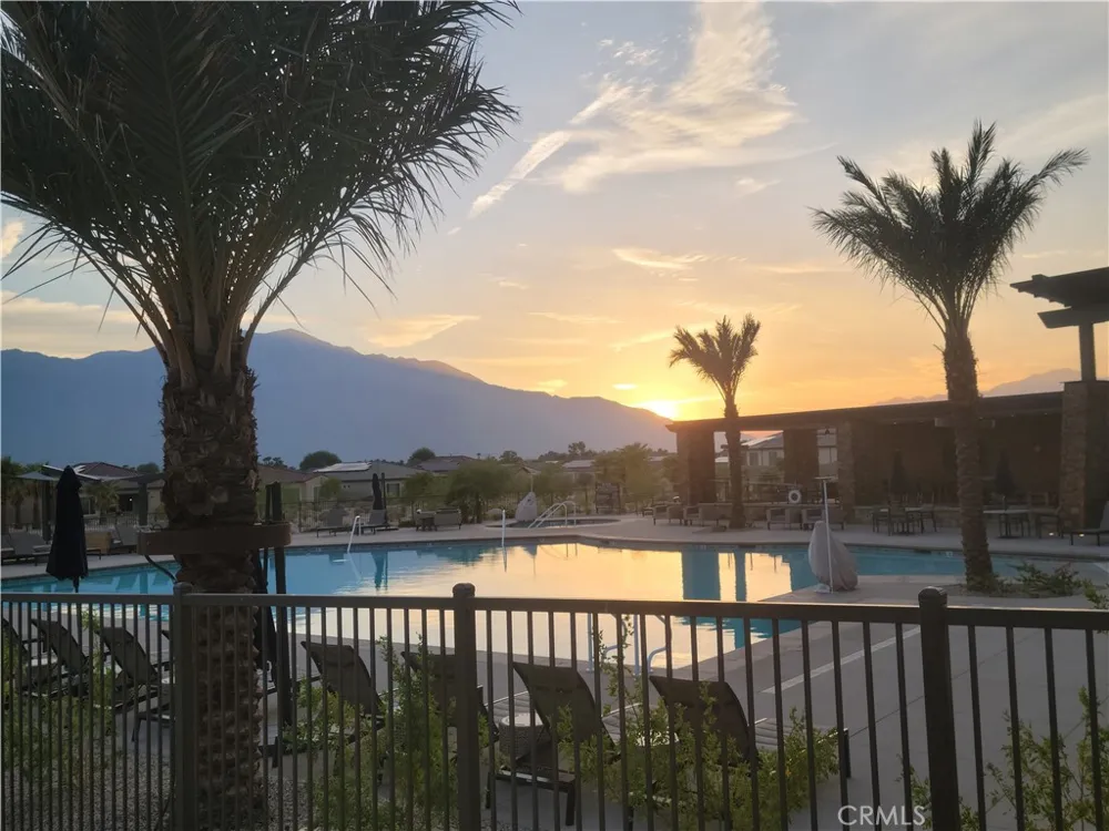 82 Burgundy Rancho Mirage, CA 92270