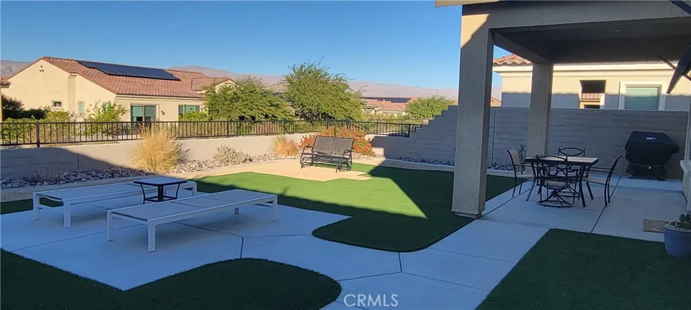 82 Burgundy Rancho Mirage, CA 92270