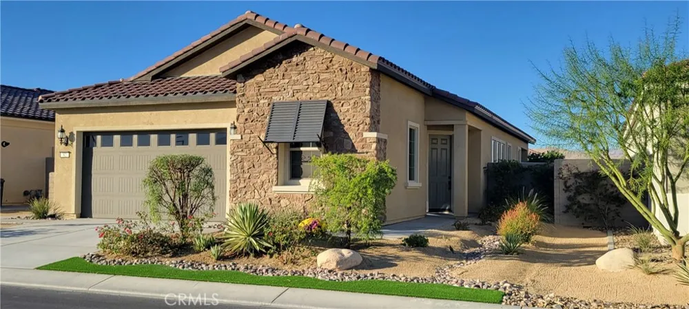 82 Burgundy Rancho Mirage, CA 92270