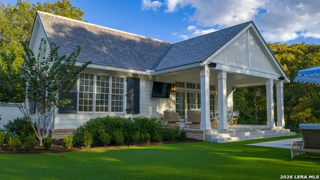 1755 Riada New Braunfels, TX 78132