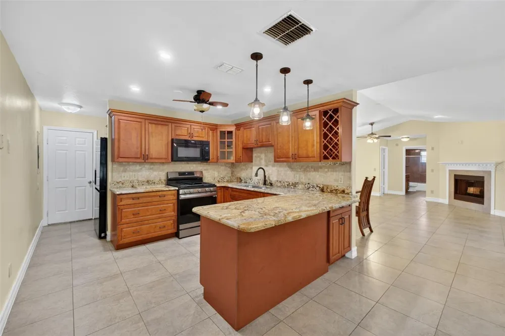 3633 JERICHO DRIVE Casselberry, FL 32707