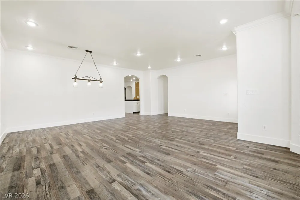 1373 Lake Valley Drive Logandale, NV 89021