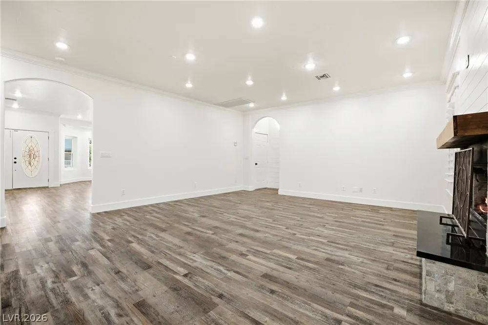1373 Lake Valley Drive Logandale, NV 89021