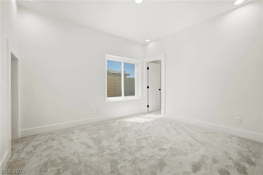 1373 Lake Valley Drive Logandale, NV 89021