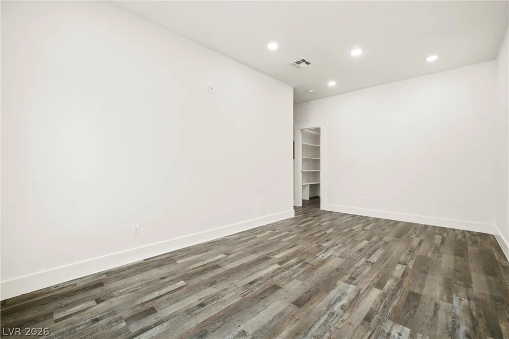1373 Lake Valley Drive Logandale, NV 89021