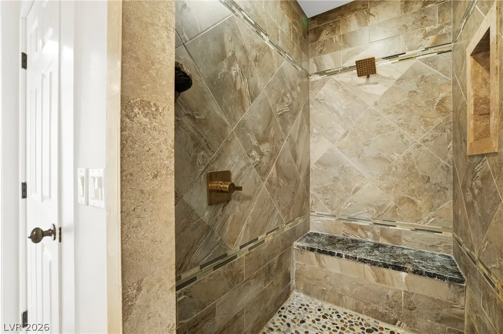 1373 Lake Valley Drive Logandale, NV 89021