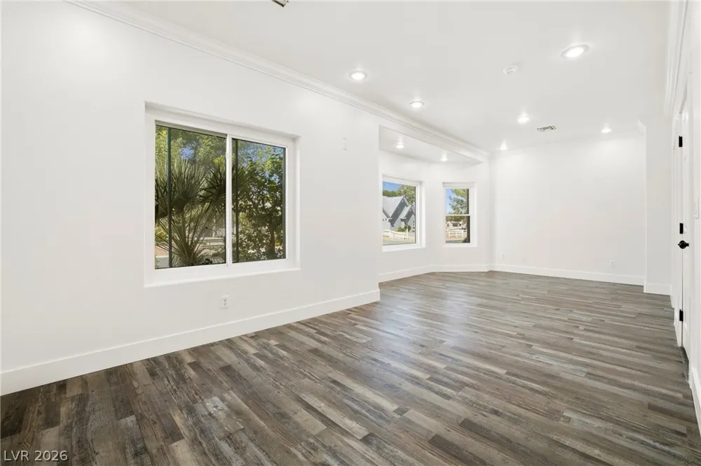 1373 Lake Valley Drive Logandale, NV 89021