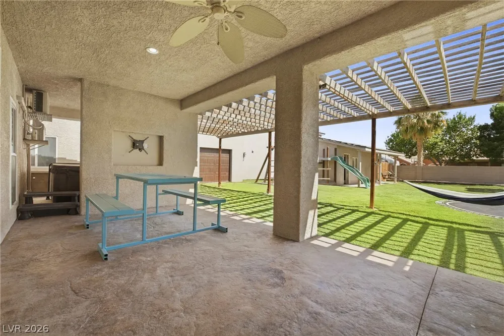 1373 Lake Valley Drive Logandale, NV 89021