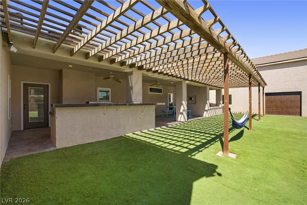 1373 Lake Valley Drive Logandale, NV 89021