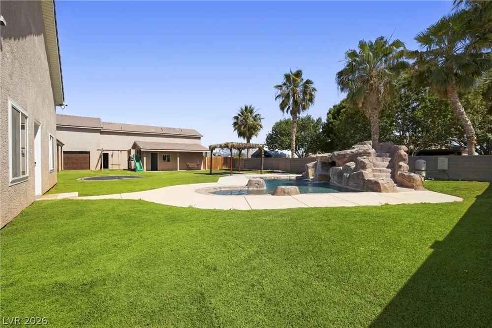 1373 Lake Valley Drive Logandale, NV 89021