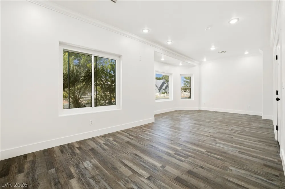 1373 Lake Valley Drive Logandale, NV 89021