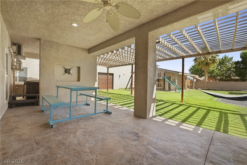 1373 Lake Valley Drive Logandale, NV 89021
