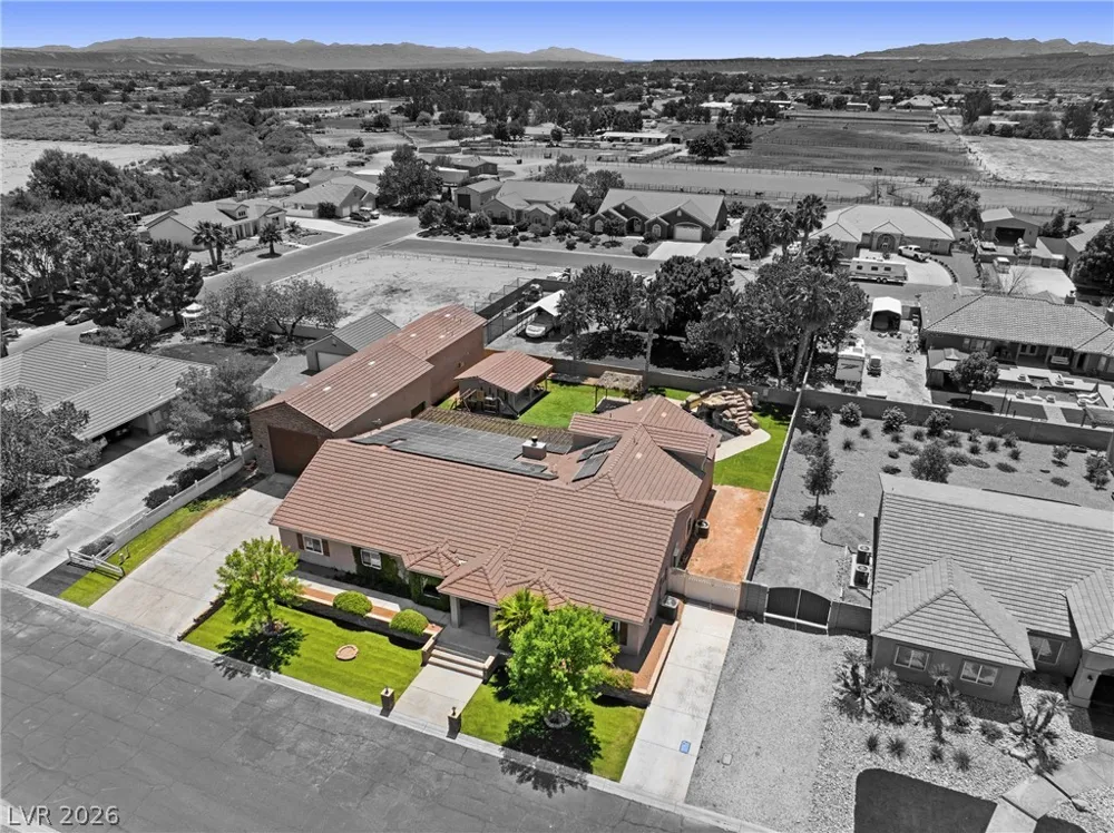 1373 Lake Valley Drive Logandale, NV 89021