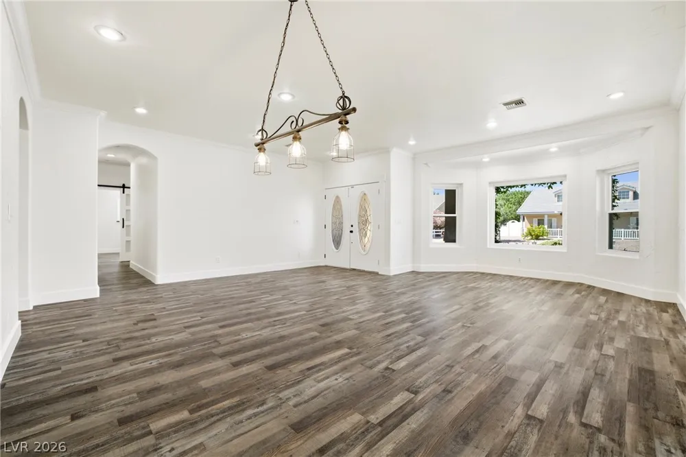 1373 Lake Valley Drive Logandale, NV 89021