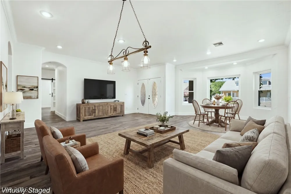 1373 Lake Valley Drive Logandale, NV 89021