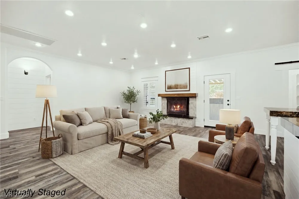 1373 Lake Valley Drive Logandale, NV 89021