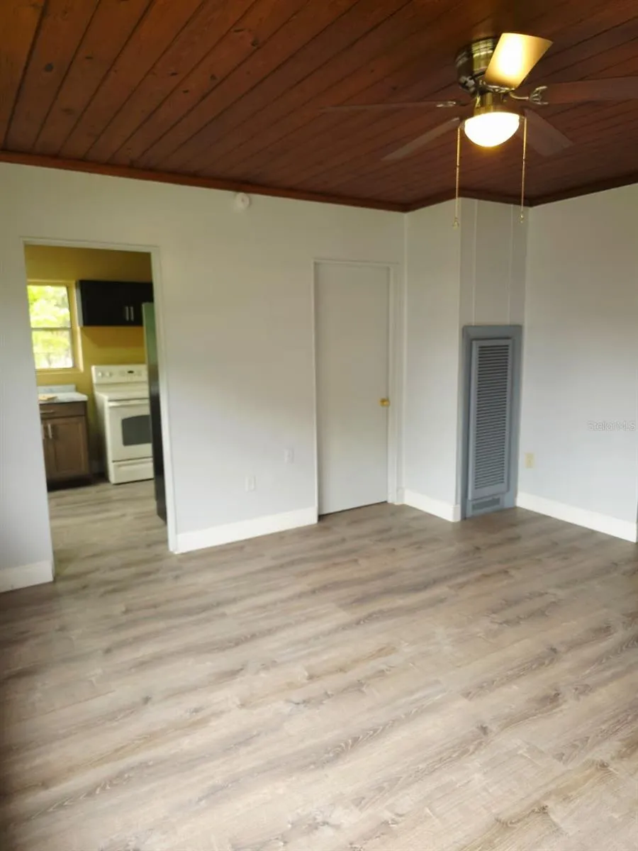 1818 MINNESOTA AVENUE #B St Cloud, FL 34769