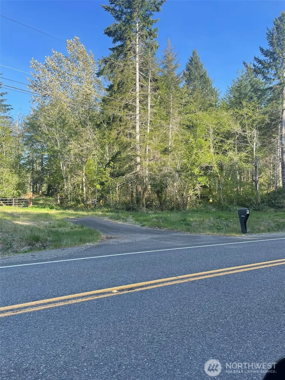 14253 W Cloquallum Road Elma, WA 98546