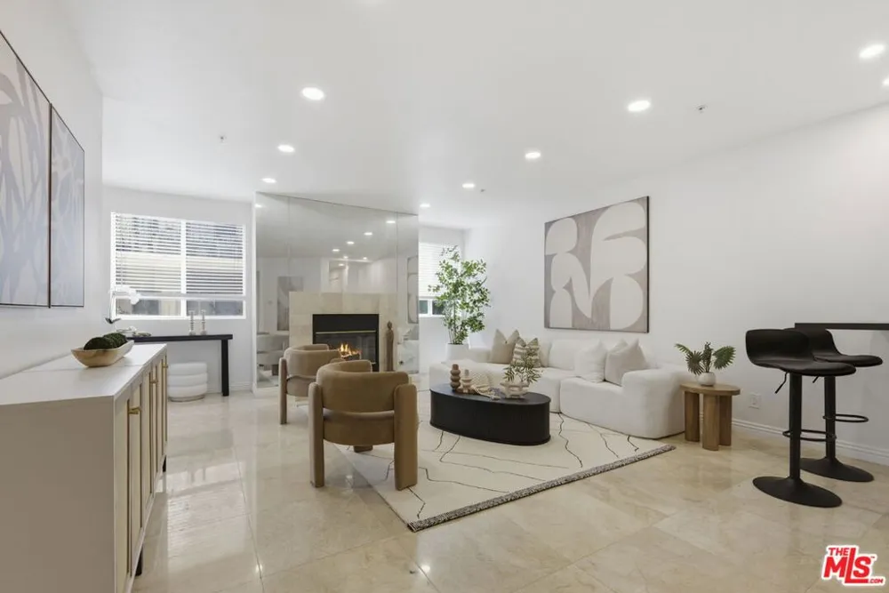 120 S Crescent Drive #104 Beverly Hills, CA 90212