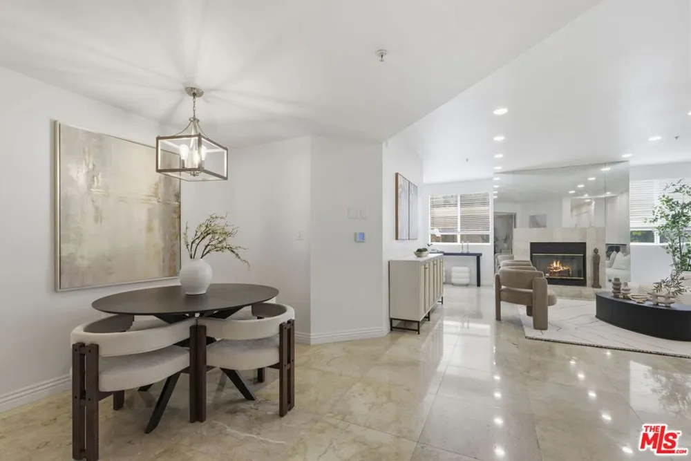 120 S Crescent Drive #104 Beverly Hills, CA 90212