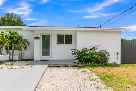 3632 NW 194th Ter #3632