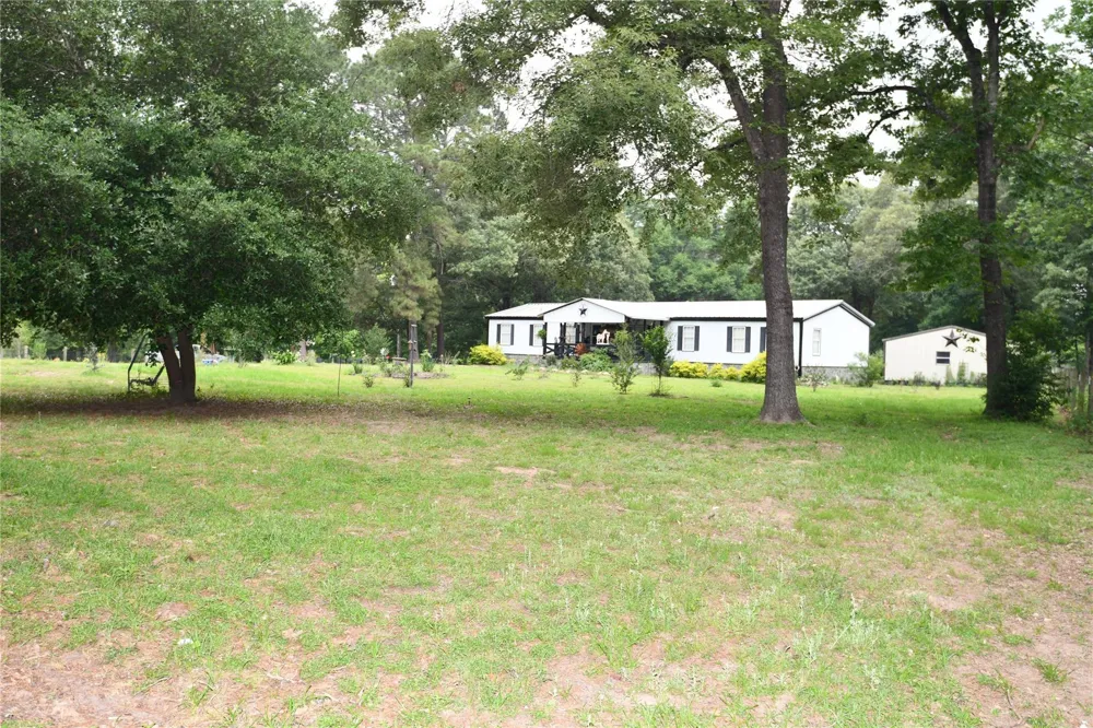 101 Pinewood Drive Shepherd, TX 77371