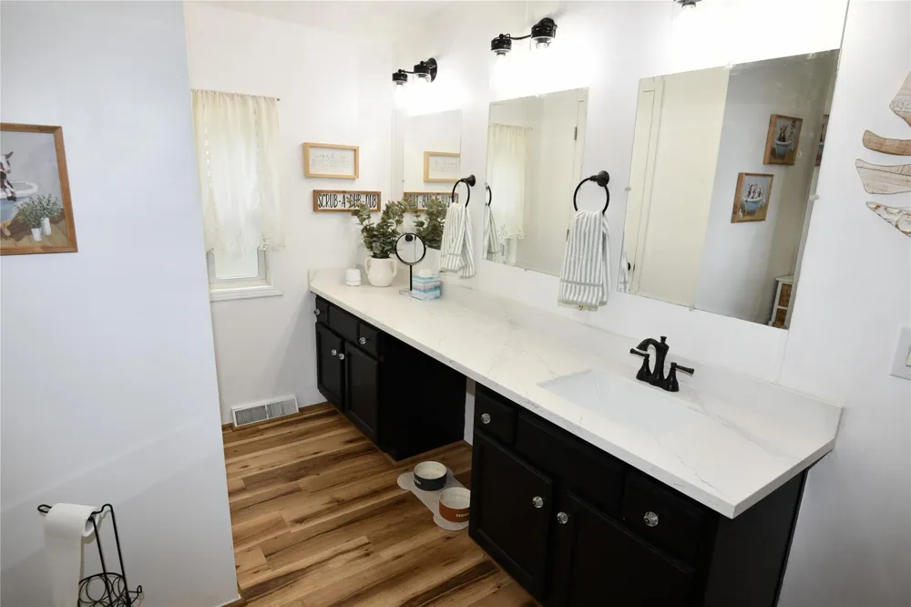 101 Pinewood Drive Shepherd, TX 77371