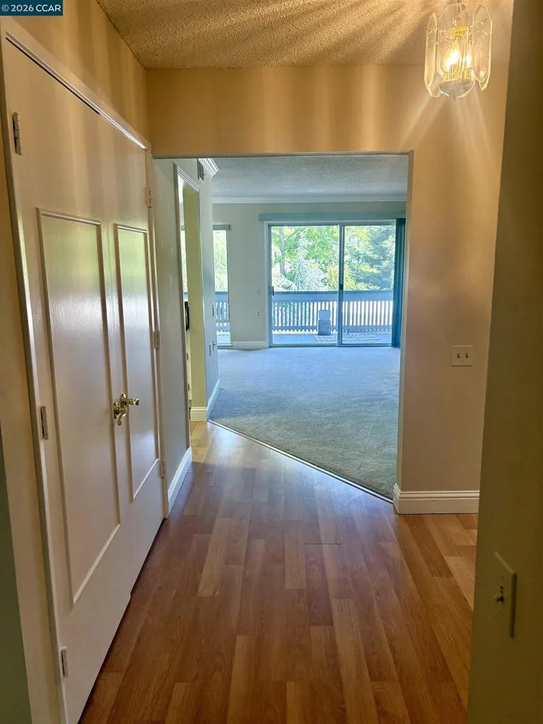 1224 Rockledge Ln #6 Walnut Creek, CA 94595