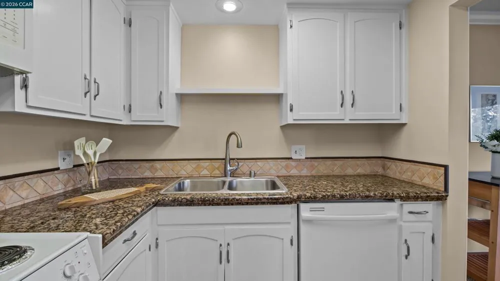 1224 Rockledge Ln #6 Walnut Creek, CA 94595