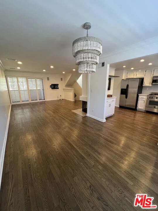 26311 W Bravo Lane Calabasas, CA 91302