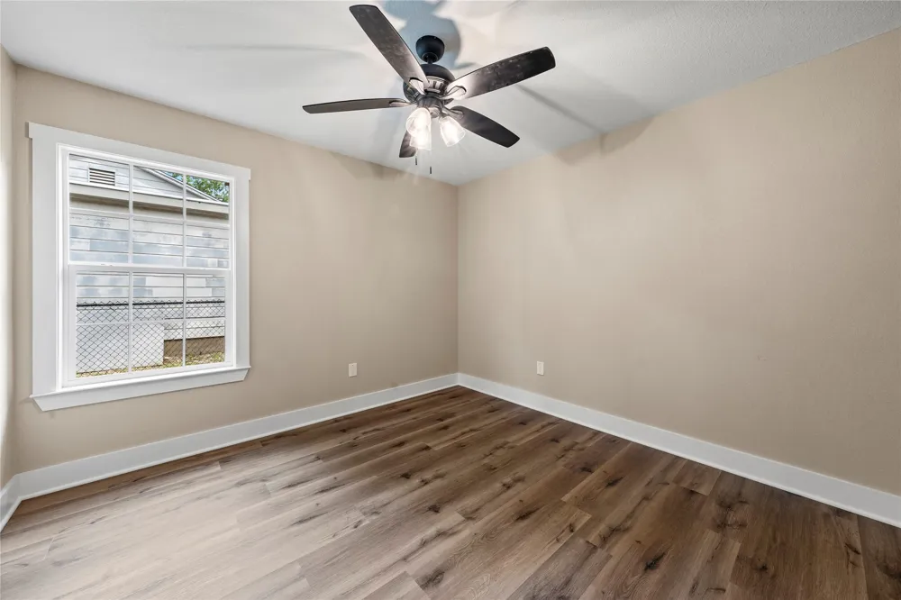 1909 Columbia Street Waco, TX 76711