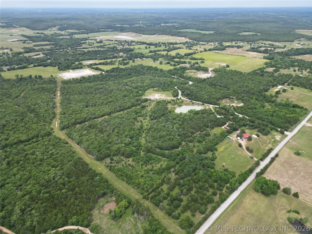 958 S Buffalo Road Stuart, OK 74570