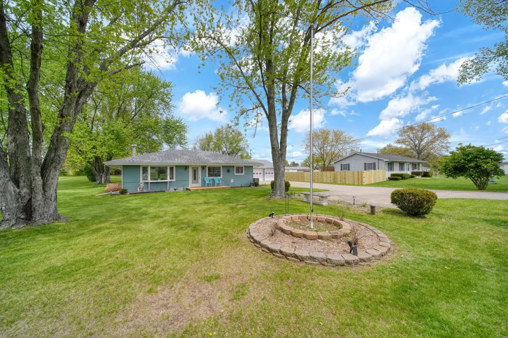 5030 E Berry Road Henrietta Township, MI 49272