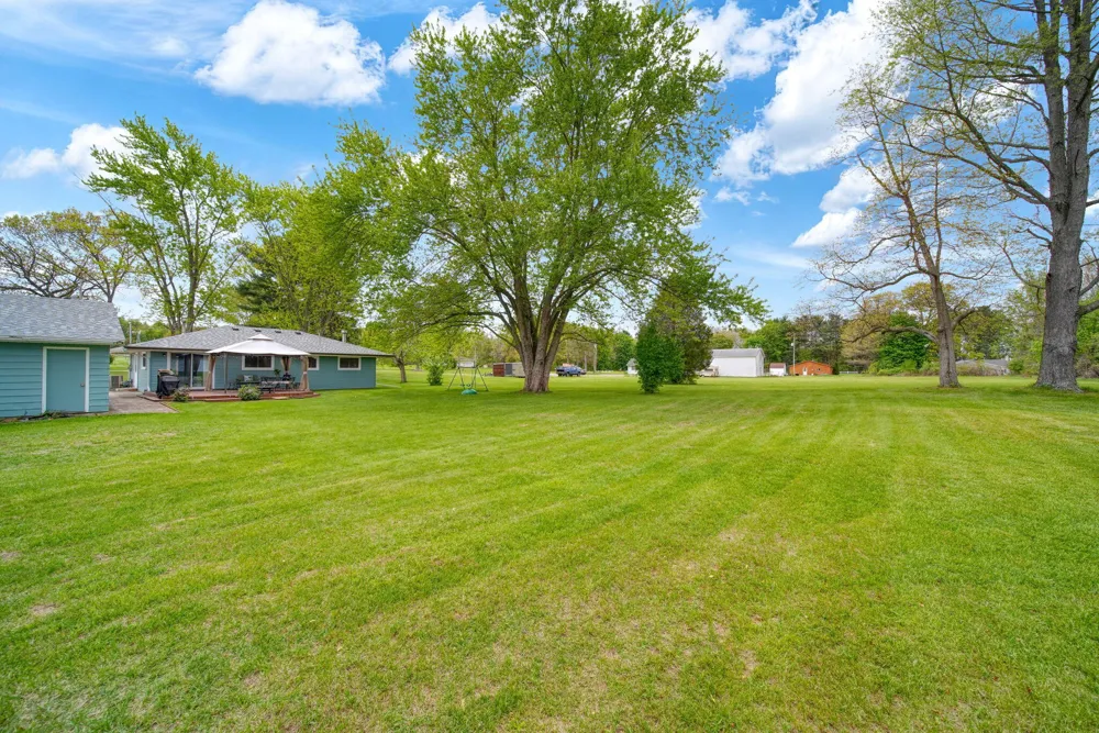 5030 E Berry Road Henrietta Township, MI 49272
