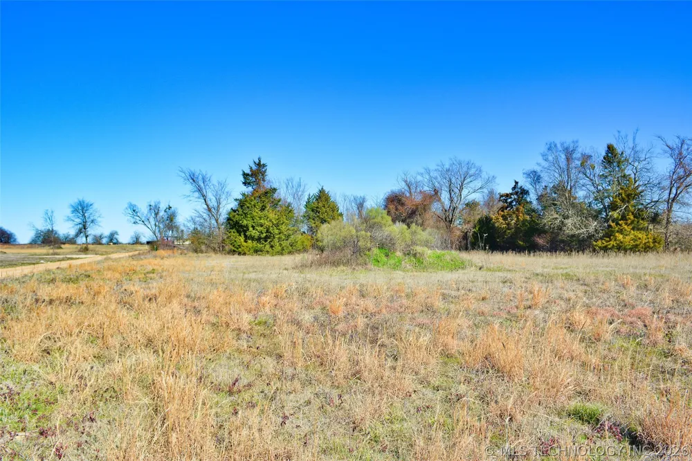 15 4247 ROAD Hugo, OK 74743