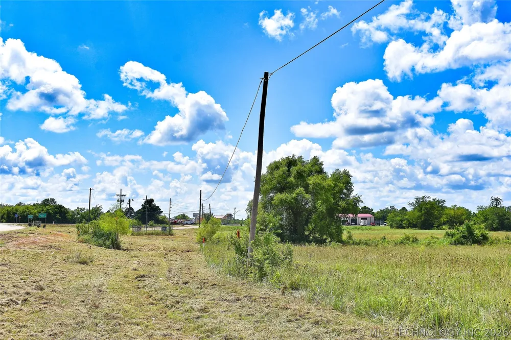 5 E Hwy 70 Hugo, OK 74743