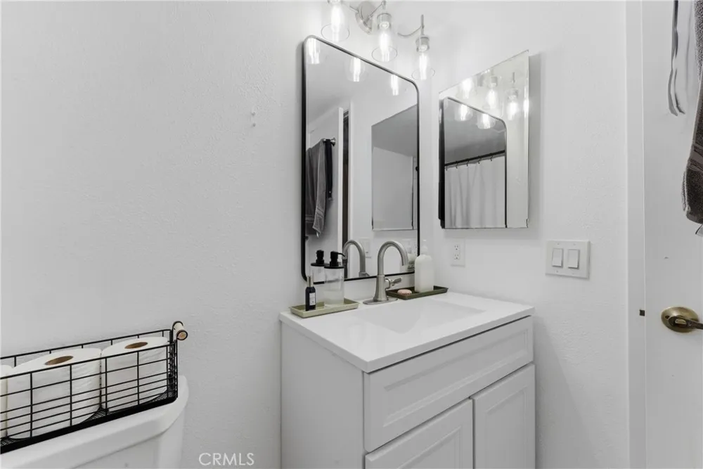 1307 Shadow Lane #D Fullerton, CA 92831