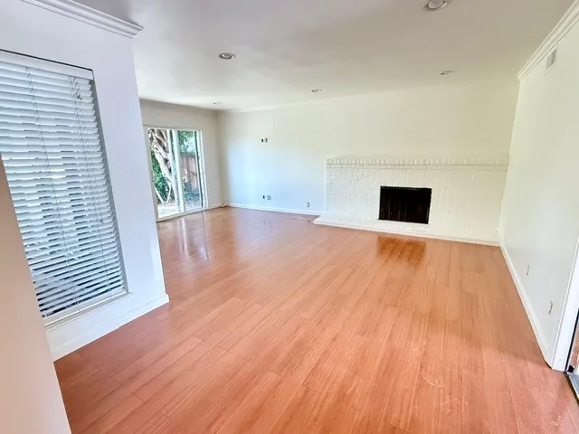 25495 Seaver Hayward, CA 94545