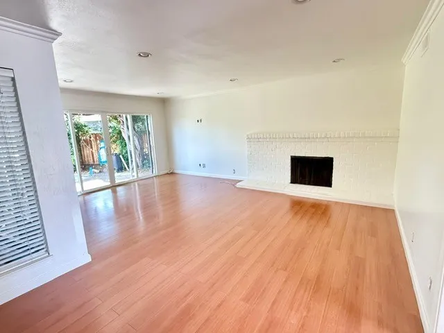 25495 Seaver Hayward, CA 94545