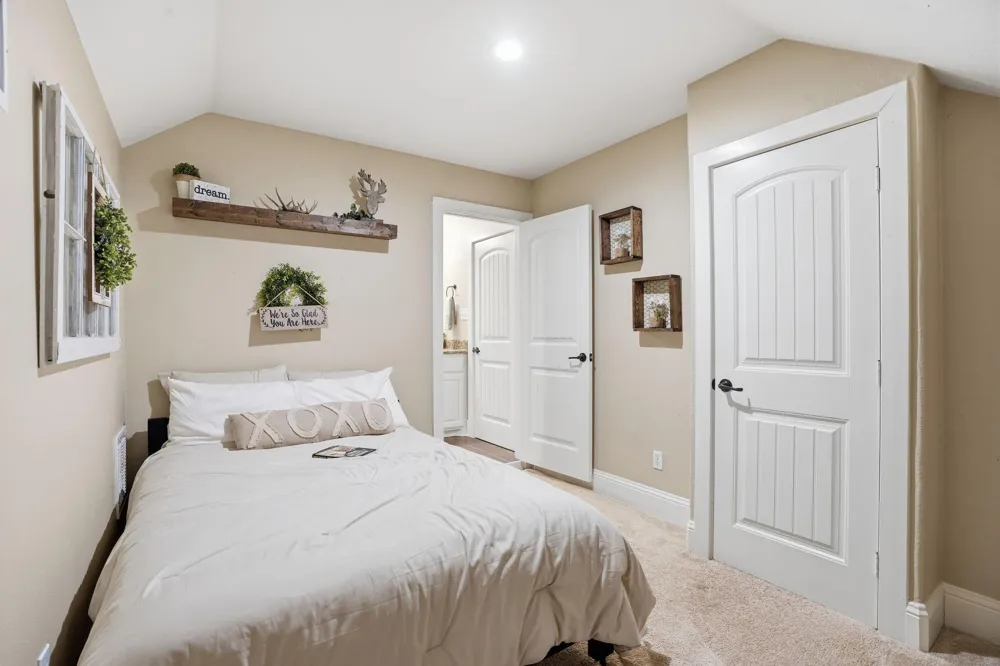 4215 Longhorn Drive Cleveland, TX 77328
