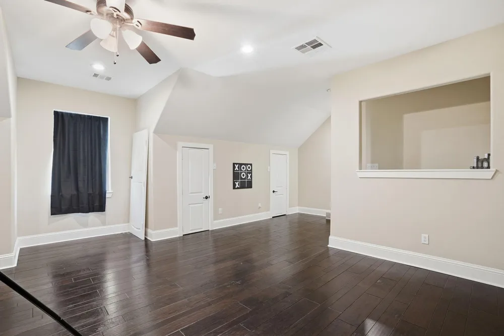 4215 Longhorn Drive Cleveland, TX 77328
