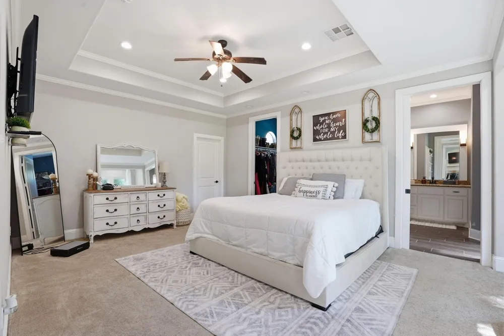 4215 Longhorn Drive Cleveland, TX 77328