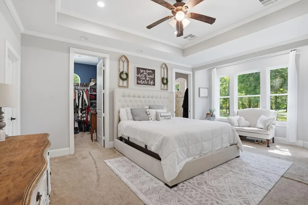 4215 Longhorn Drive Cleveland, TX 77328