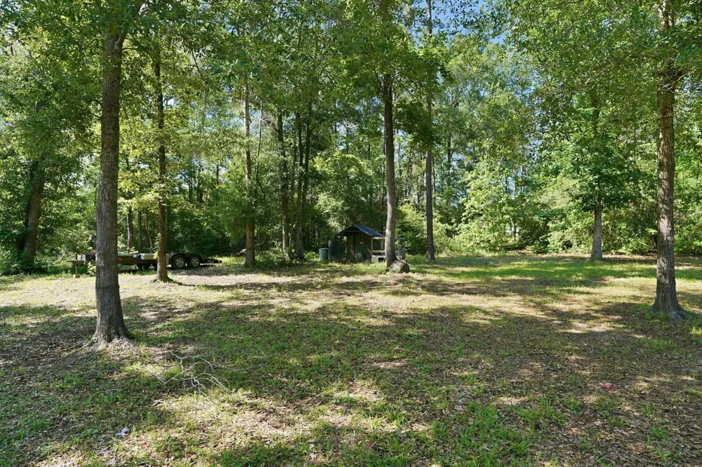 4215 Longhorn Drive Cleveland, TX 77328