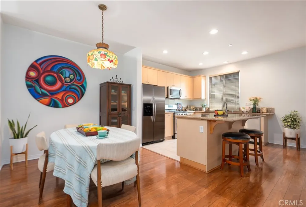 616 Mckenna Claremont, CA 91711