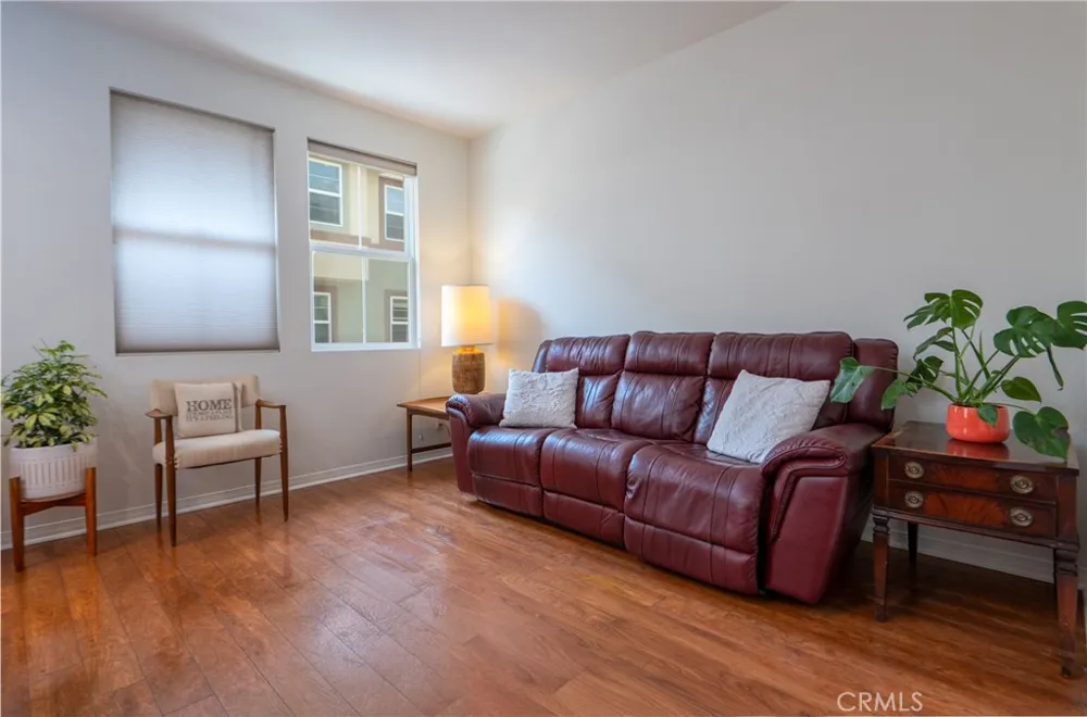 616 Mckenna Claremont, CA 91711