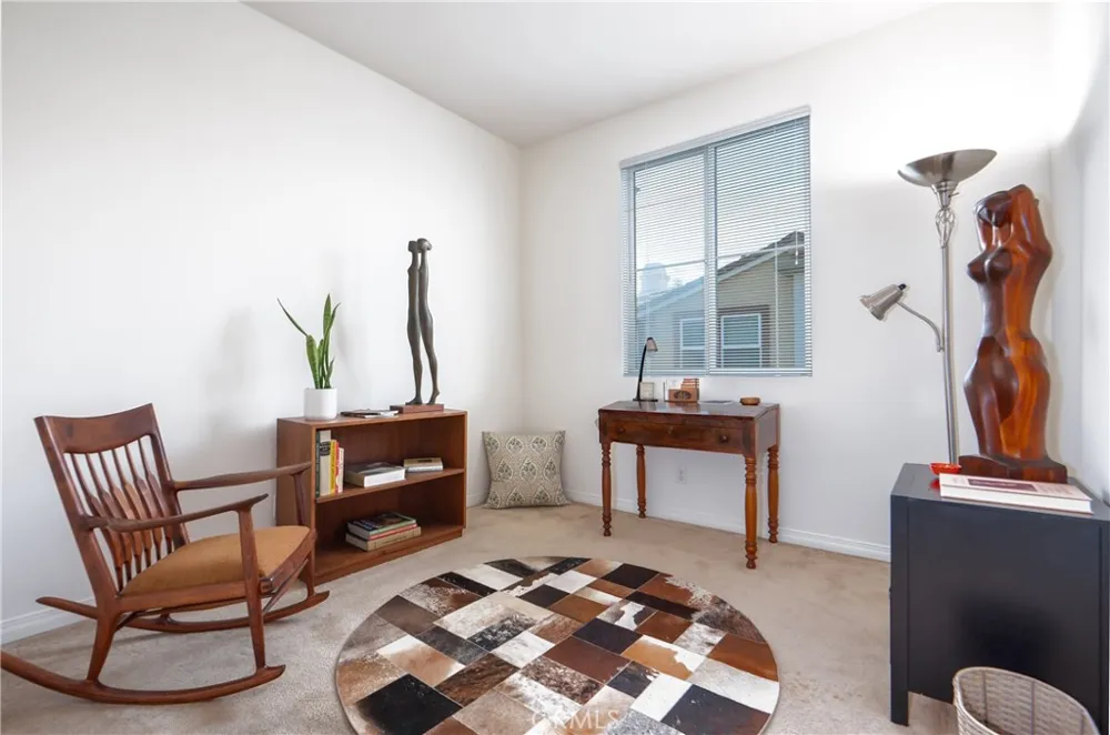616 Mckenna Claremont, CA 91711