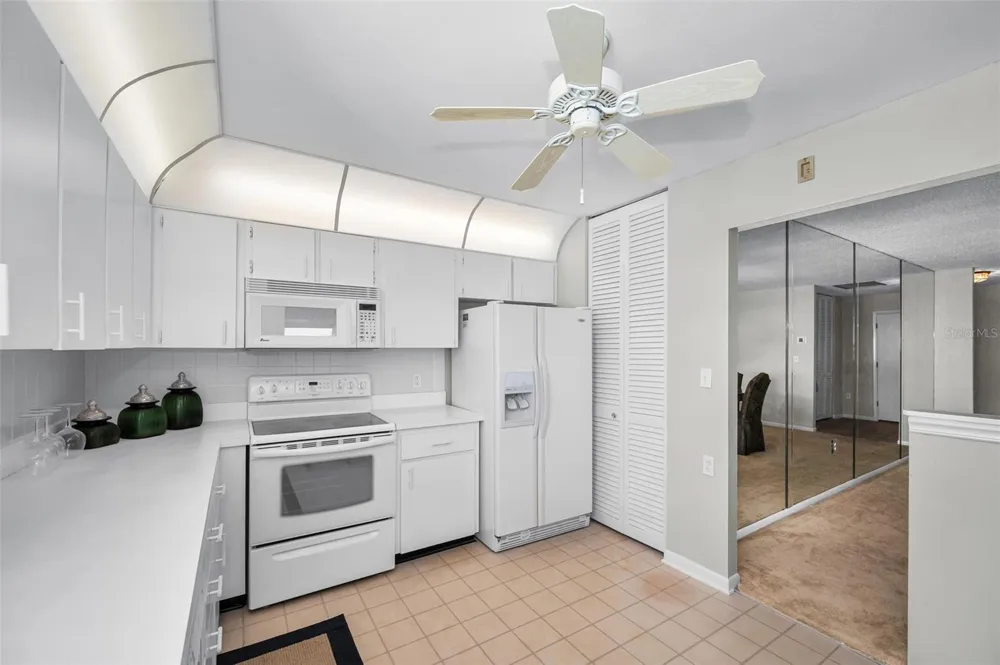 100 BLUFF VIEW DRIVE #514C Belleair Bluffs, FL 33770