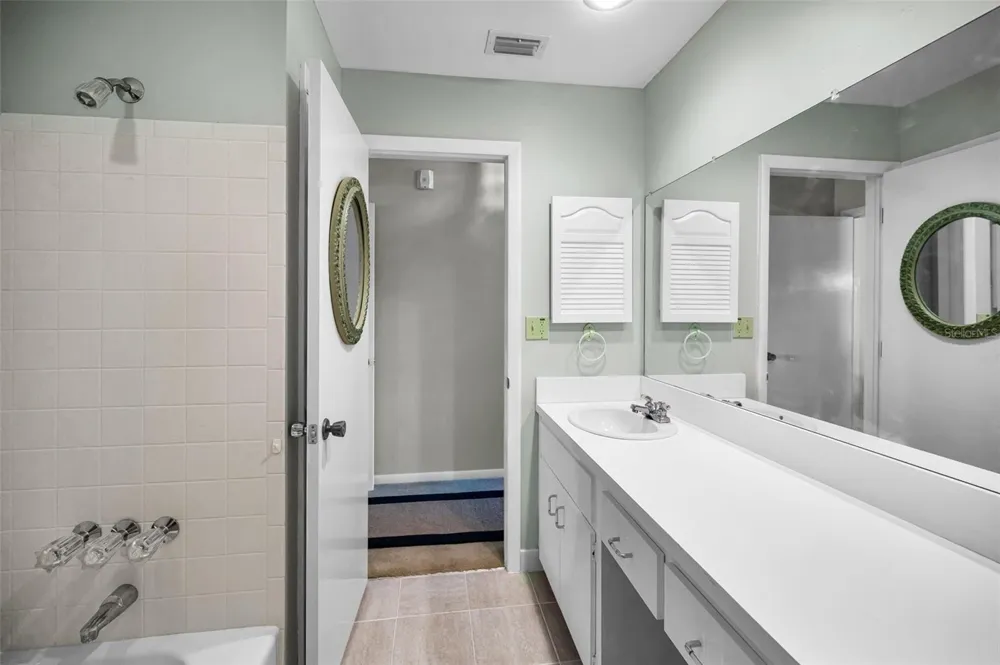 100 BLUFF VIEW DRIVE #514C Belleair Bluffs, FL 33770