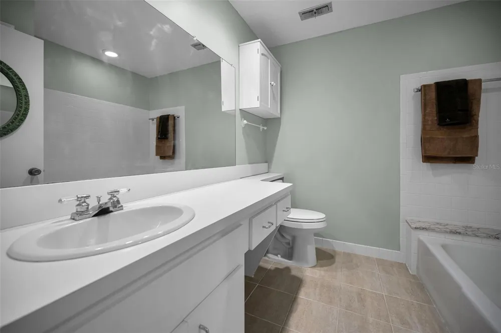 100 BLUFF VIEW DRIVE #514C Belleair Bluffs, FL 33770